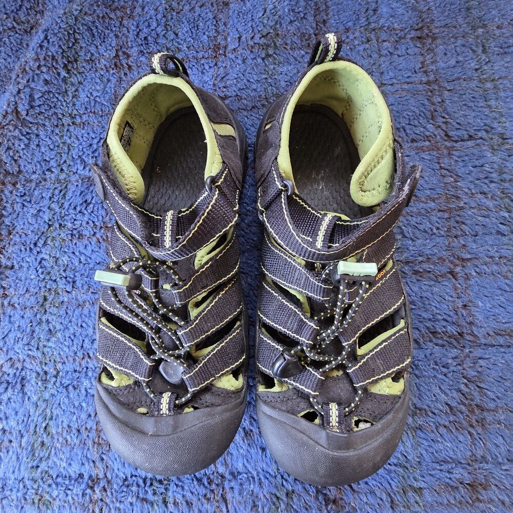 Keen Water Shoes Youth Boys Size 4 Green Black Sandals Outdoor Hiking - Picture 7 of 9